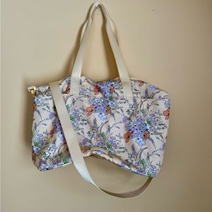 Vera Bradley Reactive Tote